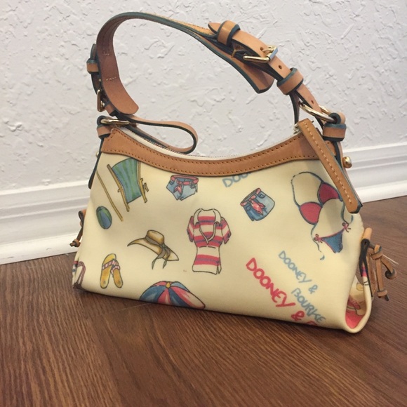 Dooney & Bourke Bags Dooney Bourke Summer Print Handbag Poshmark